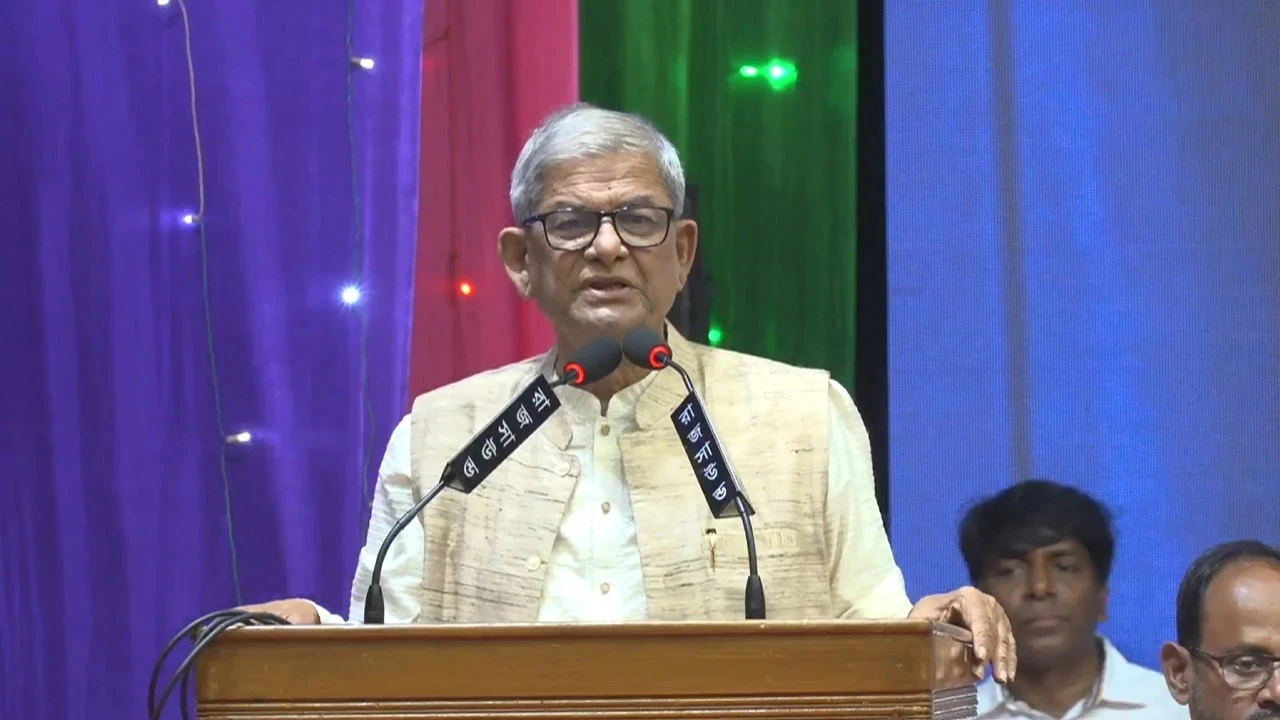 স্বাধীনতাবিরোধী অপশক্তিকে রুখে দিতে হবে: মির্জা ফখরুল