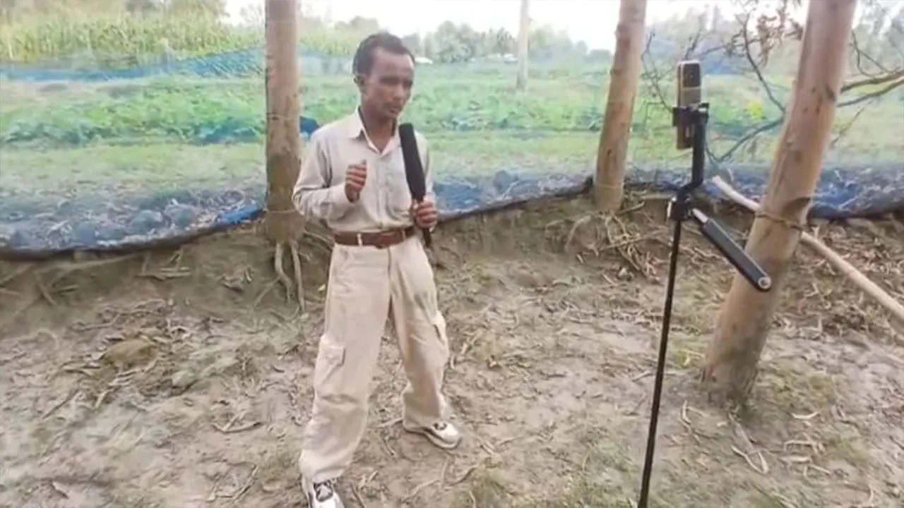 ‘অভাব আর মানুষের অবহেলাকে ভুলে থাকতে ভিডিও বানাই’