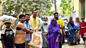 কানাডার প্রবাসীদের মানবিক ছোঁয়ায় বাঘারপাড়ার ১১১ পরিবারে ঈদের হাসি