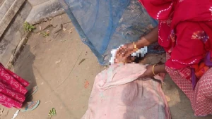 সুজানগরের বিএনপি সমর্থিত দুই গ্রুপের মধ্যে সংঘর্ষ গুলিতে গৃহবধূ নিহত; আহত ১০