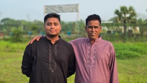 মনির মেম্বার সম্পর্কে হাসনাত আবদুল্লাহ