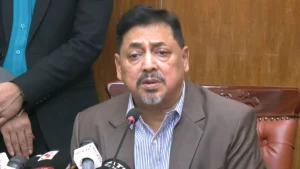 দেশে জ্বালানি তেলের ১ মাসের মজুত আছে : মন্ত্রিপরিষদ সচিব