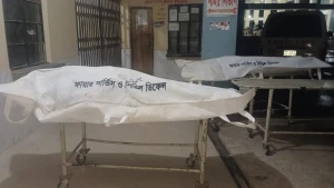 দৌলতদিয়ায় বাস ডু‌বি, মৃতের সংখ্যা বেড়ে ২৭