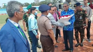 চারদিনের সরকারি সফরে নিজ জেলা পাবনায় পৌঁছেছন রাষ্ট্রপতি মো: সাহাবুদ্দিন