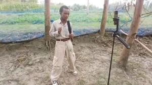 ‘অভাব আর মানুষের অবহেলাকে ভুলে থাকতে ভিডিও বানাই’