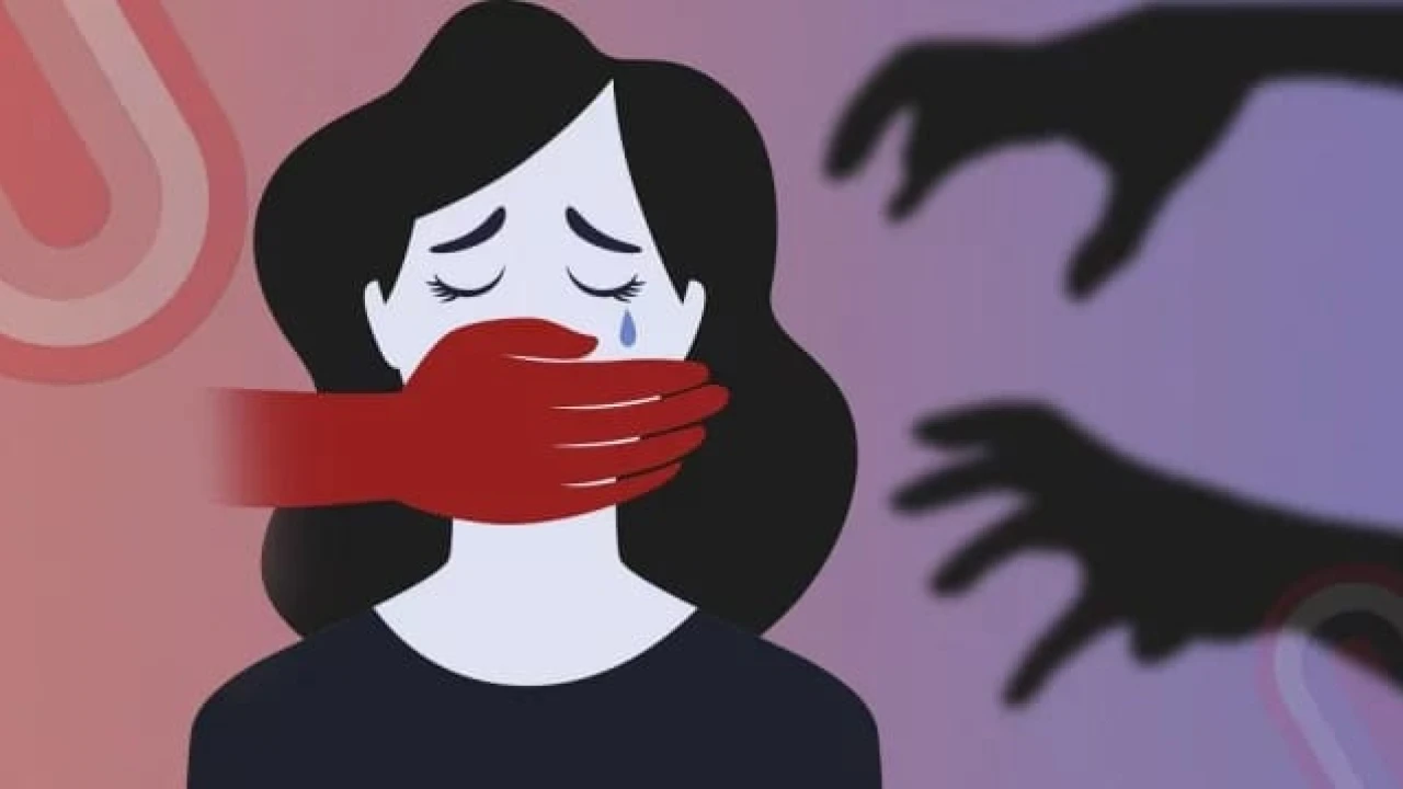 রাবি ছাত্রীকে প্রকাশ্যেই ধর্ষণের হুমকি