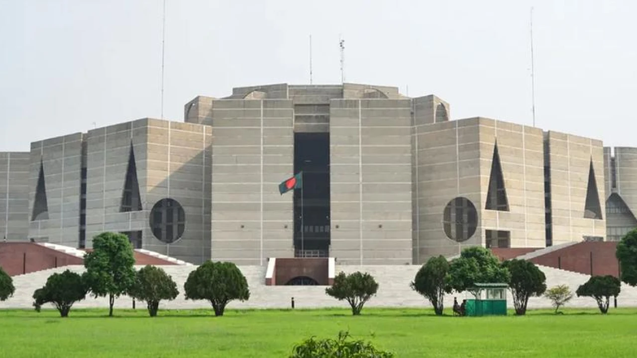 অন্তর্বর্তী সরকারের ১৪ অধ্যাদেশ বিল আকারে পাস