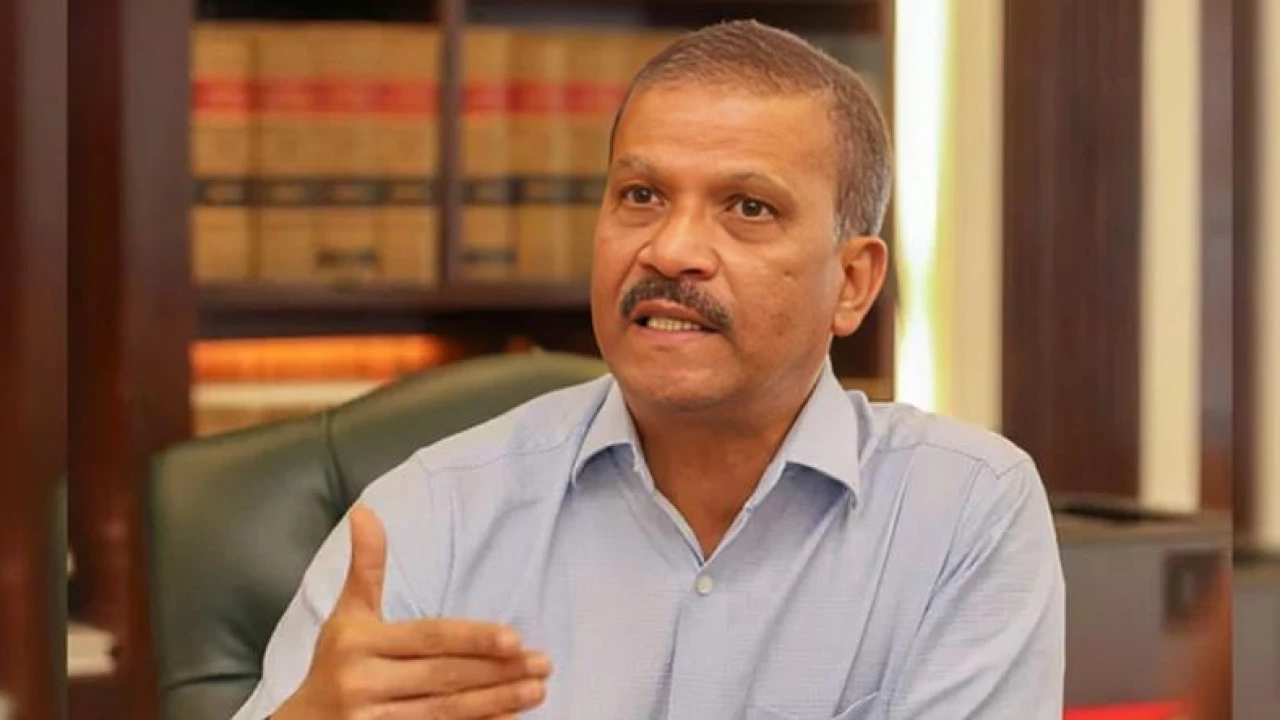 শতকোটি টাকা দুর্নীতির অভিযোগ: আসিফ নজরুলের বিরুদ্ধে দুদকে আবেদন