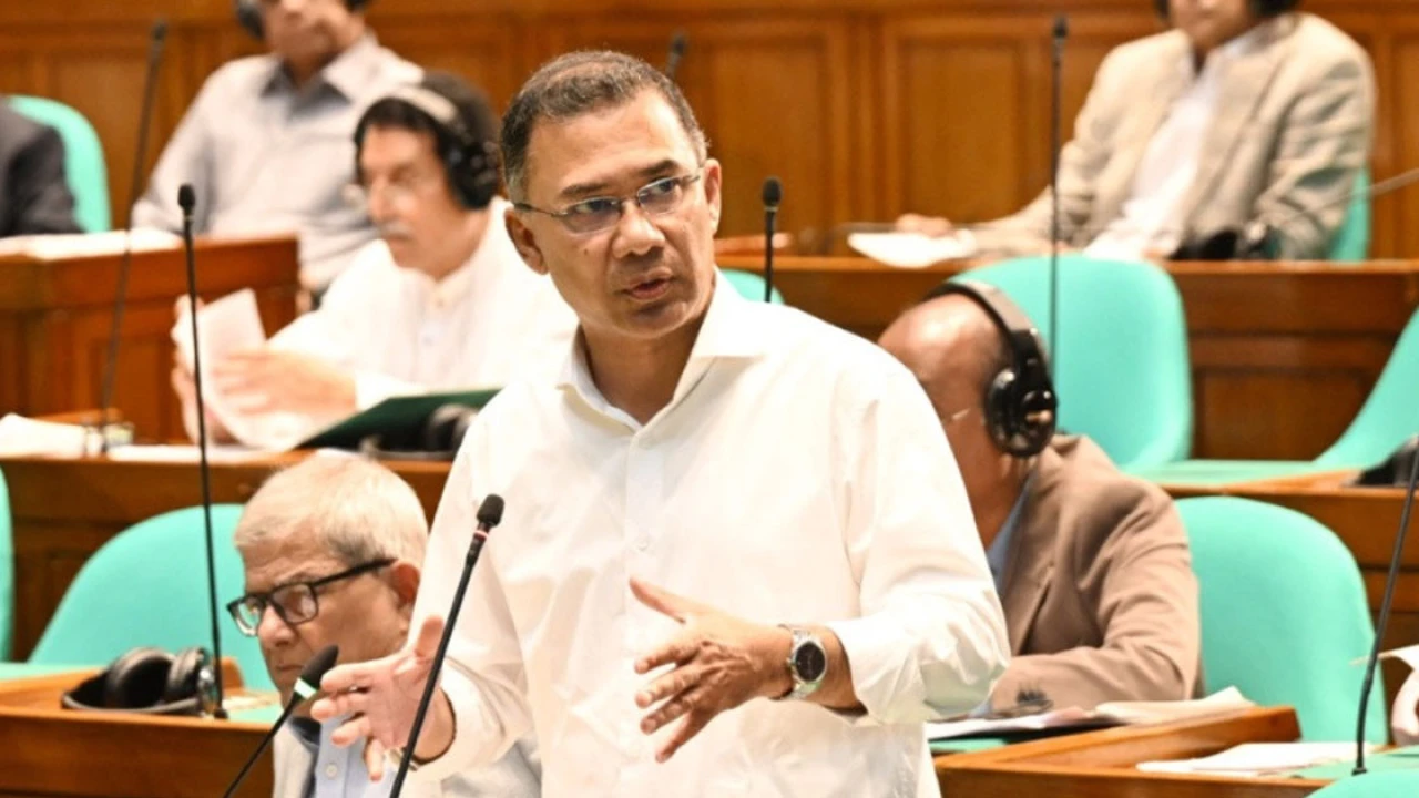 নাগরিকদের ‘ই-হেলথ কার্ড’ দেওয়ার উদ্যোগ