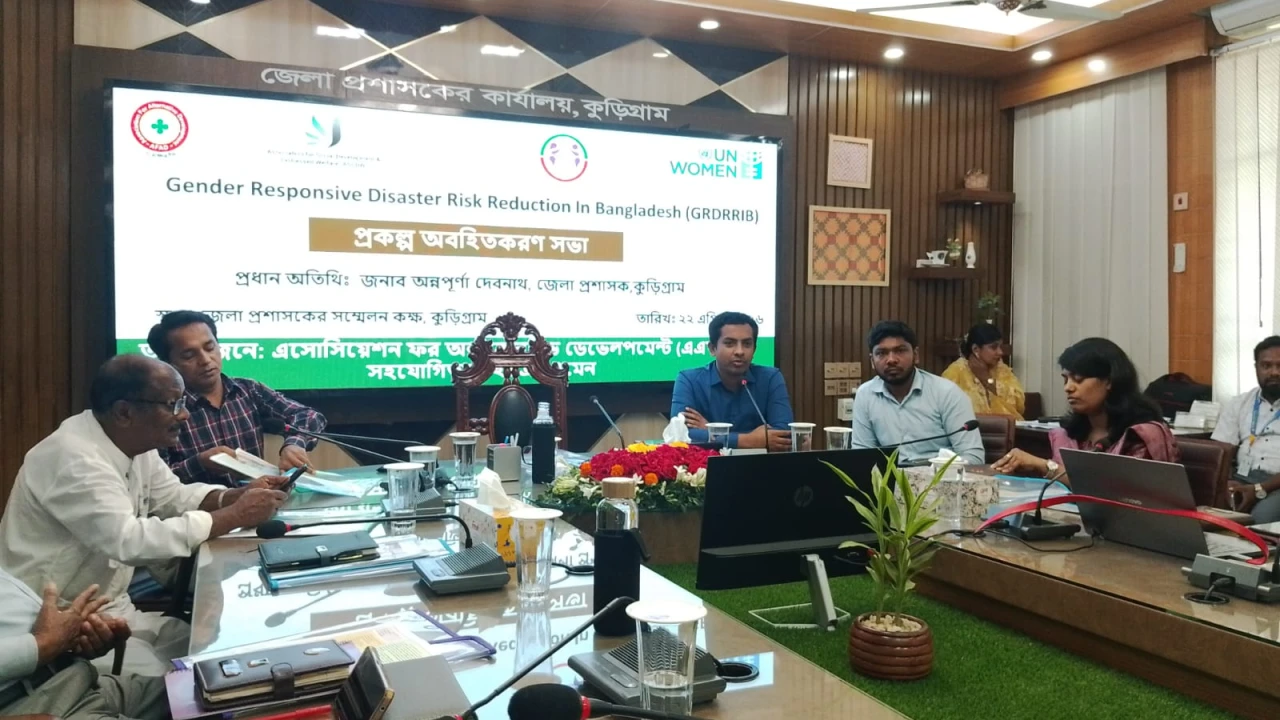 কুড়িগ্রাম থেকে খুলনা-সাতক্ষীরা: নারী নেতৃত্বে বাধ সুরক্ষায় ও দুর্যোগ সহনশীলতায় ৯০০ পরিবারের পাশে নতুন উদ্যোগ।