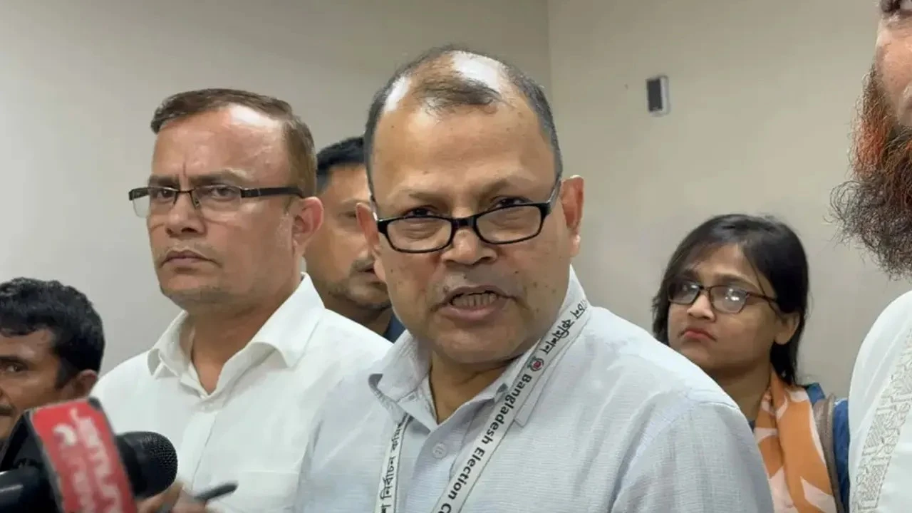 সংরক্ষিত নারী আসনে ৪৯ জন বিনা প্রতিদ্বন্দ্বিতায় জয়ী