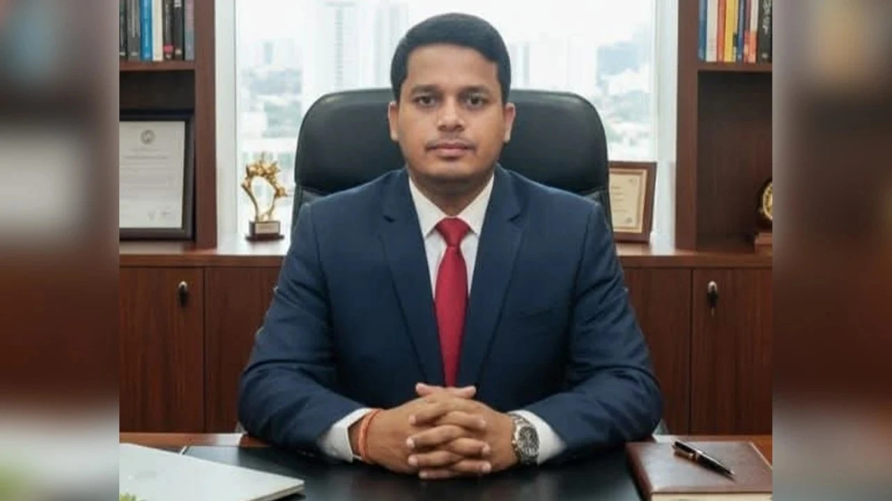 পঞ্চগড়ে ট্রাকচাপায় আইনজীবীর মৃত্যু