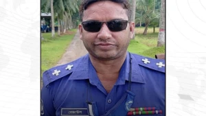 'নয়া সংবাদ' সহ বিভিন্ন গণমাধ্যমে সংবাদ প্রকাশের পর নেহালপুর ক্যাম্প ইনচার্জের বদলি