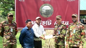 বাঘাইছড়িতে  বৈসাবি উপলক্ষে স্হানীয় জনগোষ্ঠীর পাশে দাড়িয়েছে  সেনাবাহিনী