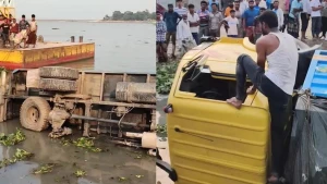 ফেরিতে উঠতে গিয়ে ট্রাক নদীতে, নিহত ১