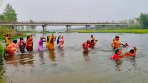 পীরগঞ্জে শত শত পূণ্যার্থীর অংশগ্রহণে গঙ্গা স্নান