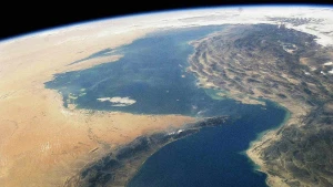 হরমুজ প্রণালি ফের বন্ধের ঘোষণা আইআরজিসি’র