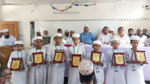 নলছিটি হদুয়া আইডিয়াল একাডেমিতে বৃত্তিপ্রাপ্ত শিক্ষার্থীদের সংবর্ধনা