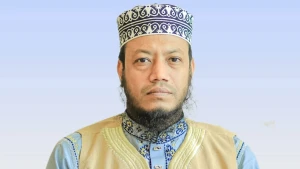 মুফতি আমির হামজার বিরুদ্ধে গ্রেফতারি পরোয়ানা জারী
