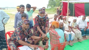 কুড়িগ্রামের চরাঞ্চলে বিজিবির ফ্রি মেডিকেল ক্যাম্প অনুষ্ঠিত।