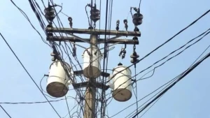 লক্ষ্মীপুরের  রামগঞ্জে বিদ্যুৎ অফিসের অর্থ বাণিজ্য, বিচ্ছিন্ন করা  অবৈধ ইটভাটায় পুনরায় বিদ্যুৎ সংযোগ