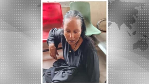 যশোর জেনারেল হাসপাতালে নারী চোর আটক