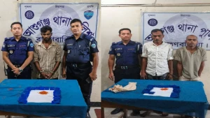 আশুগঞ্জে মোটরসাইকেলে মাদক পাচারকালে ৩ কারবারি গ্রেফতার, ৪৯২০ পিস ইয়াবা উদ্ধার