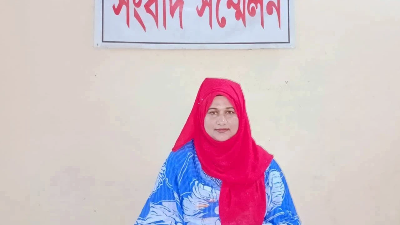 দিনাজপুরে বৈধ কাগজ থাকা সত্ত্বেও জমি দখলের অভিযোগ, সংবাদ সম্মেলনে প্রতিবাদ