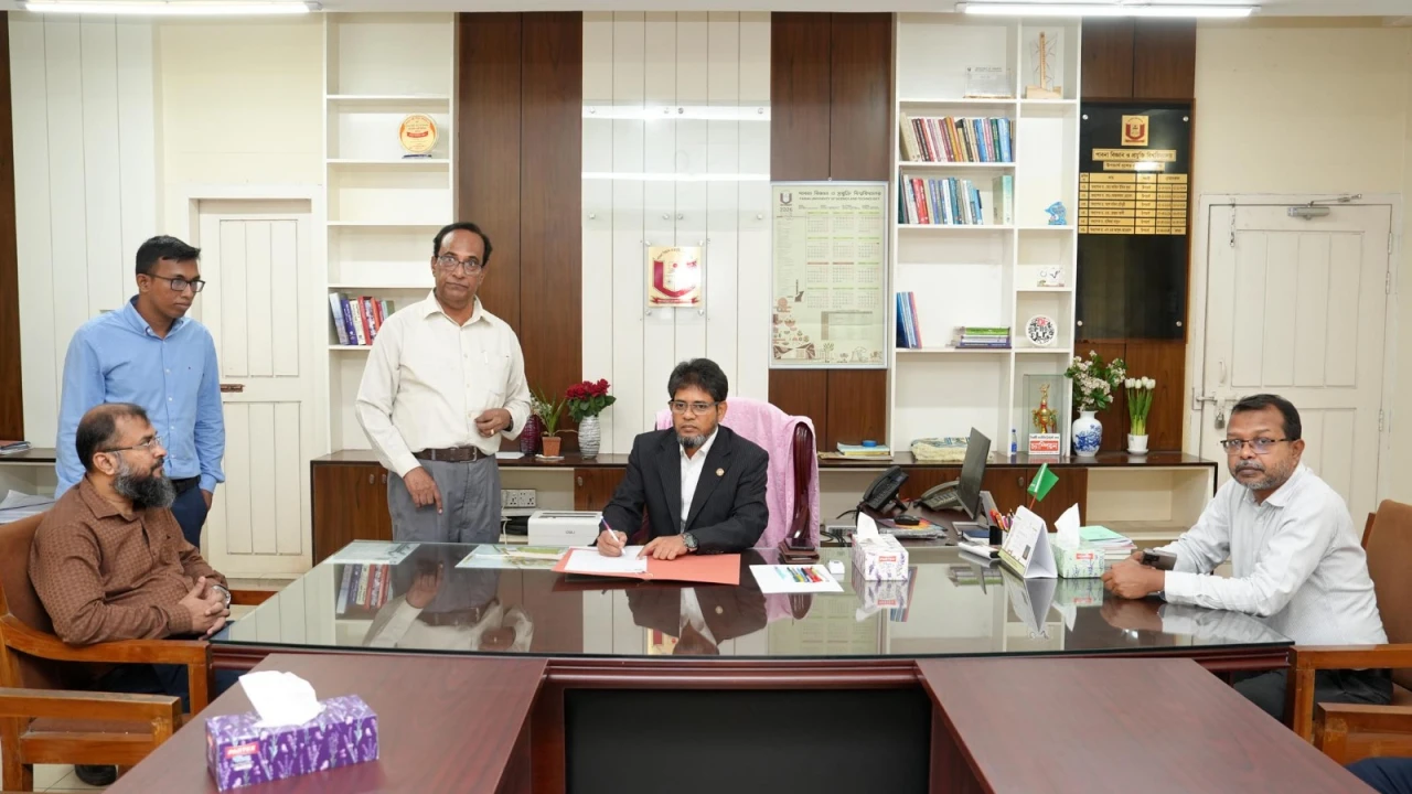 সুশিক্ষা, গবেষণা ও সমাজসেবার হাব হিসেবে গড়ে তোলার প্রত্যয়