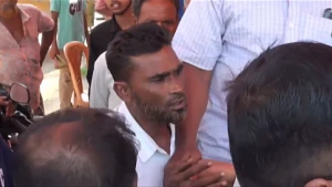 নারিকেলবাড়িয়া হাটে আধিপত্যের লড়াই: সবজি বাজারের স্থান পরিবর্তন নিয়ে উত্তপ্ত বাঘারপাড়া