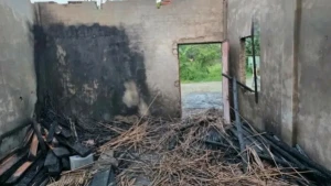 বাউফলে যুবদল নেতার দোকান ও গোডাউনে আগুন নাশকতার অভিযোগ