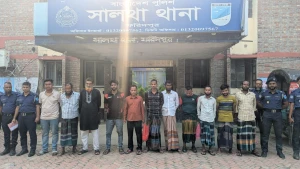 সালথায় দাঙ্গা-সংঘর্ষের ঘটনায় পুলিশের অভিযানে গ্রেপ্তার ১০