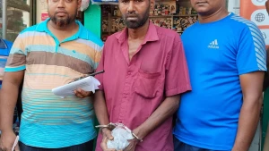 পীরগঞ্জে পুলিশি অভিযানে মাদক ব্যবসায়ী আটক; আইনগত ব্যবস্থা গ্রহণ