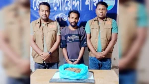 (এক) কেজি গাঁজাসহ নোয়াখালী জেলার কবিরহাটে মাদক ব্যবসায়ী গ্রেফতার
