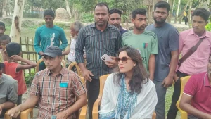 ঠাকুরগাঁওয়ের তাঁত শিল্পকে পুনরুজ্জীবিত করা হবে: ফখরুল কন্যা ডক্টর শামারুহ মির্জা