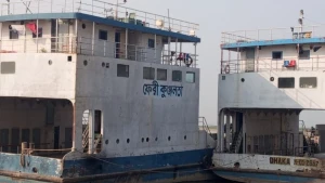 কুড়িগ্রামের রৌমারী-চিলমারী ফেরি চলাচল  প্রায় ৫ মাস  পর  চালু হচ্ছে