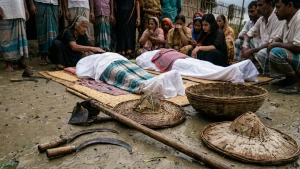 চাটমোহরে মাঠে কাজ করতে গিয়ে আলাদা বজ্রাঘাতে ২ কৃষকের মৃত্যু