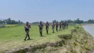 অবৈধ অনুপ্রবেশ ঠেকাতে  কুড়িগ্রামের ১৯৮ কিলোমিটার সীমান্তে বিজিবির কড়া নজরদারি
