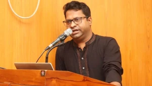 শেকৃবি’র পিএইচডি পরীক্ষায় মণিরামপুরের কৃতি সন্তান আলমগীর কবীরের ঈর্ষণীয় সাফল্য