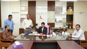 সুশিক্ষা, গবেষণা ও সমাজসেবার হাব হিসেবে গড়ে তোলার প্রত্যয়