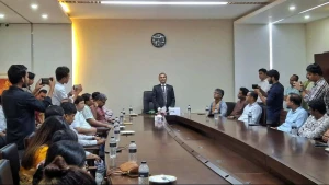 নজরুল বিশ্ববিদ্যালয়ের উপাচার্য হিসেবে দায়িত্ব নিলেন ড. মোশারফ হোসেন