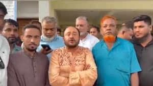 শ্রীমঙ্গলে সিএনজি ও কার মাইক্রোবাস দুই গ্রুপের সংঘর্ষে: বাদ পড়েনি সাংবাদিকরাও