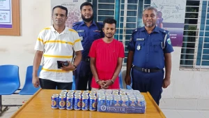 রূপপুর গোল চত্বরে ৪০ বোতল বিয়ারসহ যুবক আটক