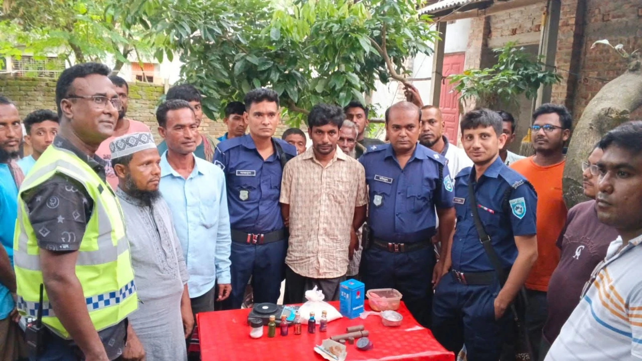 পীরগঞ্জে ইয়াবা তৈরির কারখানাসহ আটক ১, সরঞ্জাম ও কেমিক্যাল উদ্ধার