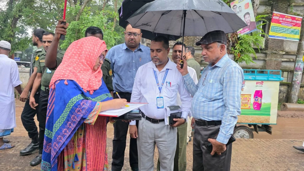 লাইসেন্স না থাকায় ঈশ্বরগঞ্জে দুই ডায়াগনস্টিক সেন্টার সীলগালা