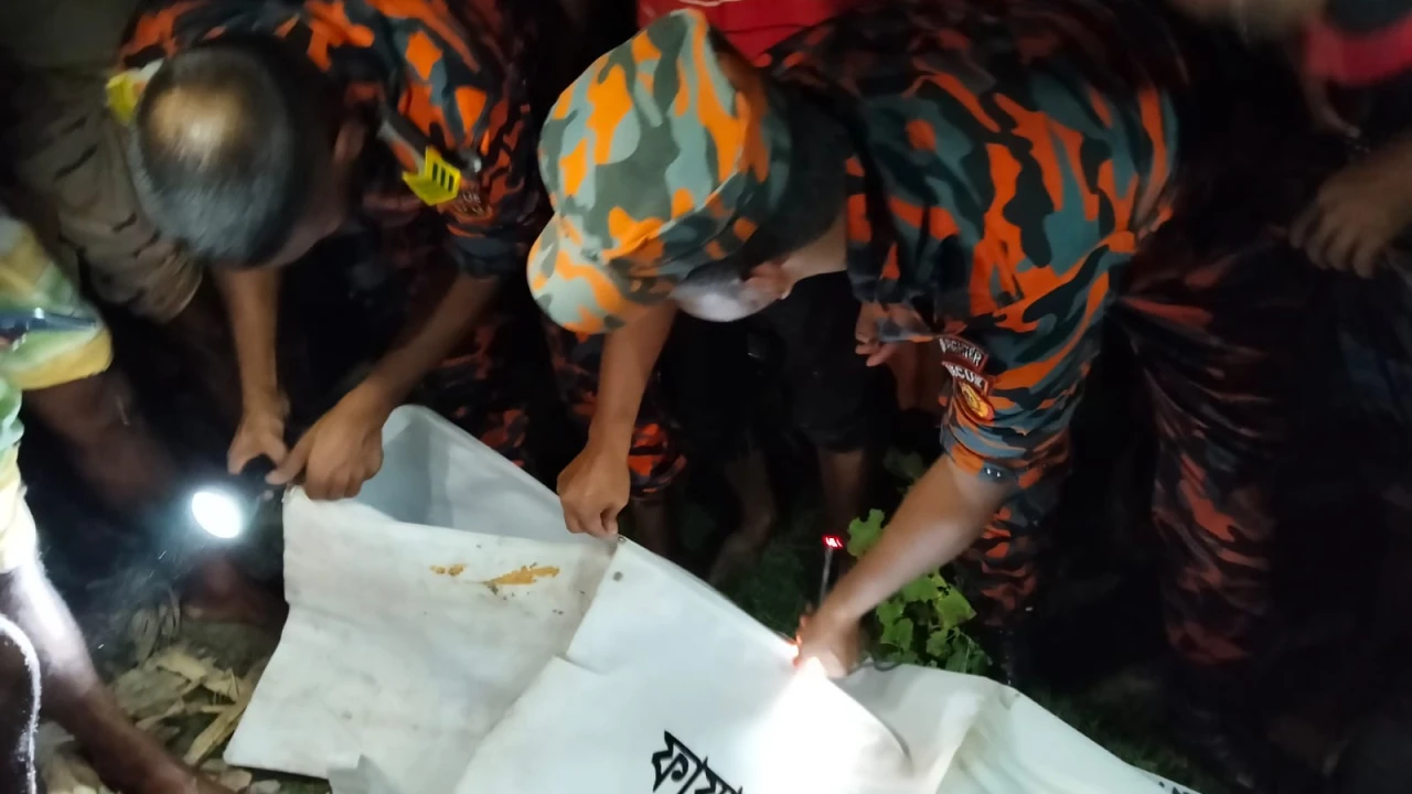 কুড়িগ্রামে নানার বাড়িতে বেড়াতে এসে পানিতে ডুবে শিশুর মৃত্যু
