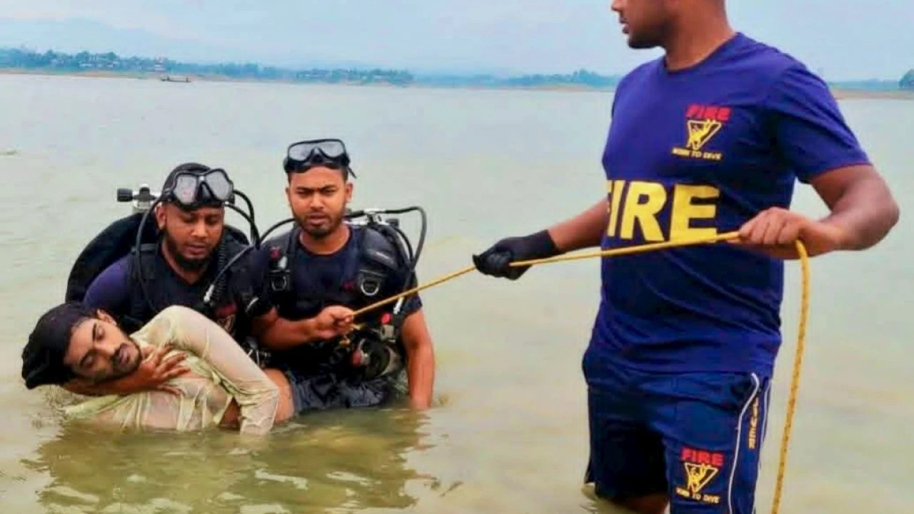 রাঙামাটির কাপ্তাই হ্রদে গোসলে নেমে চবি শিক্ষার্থীর মৃত্যু।