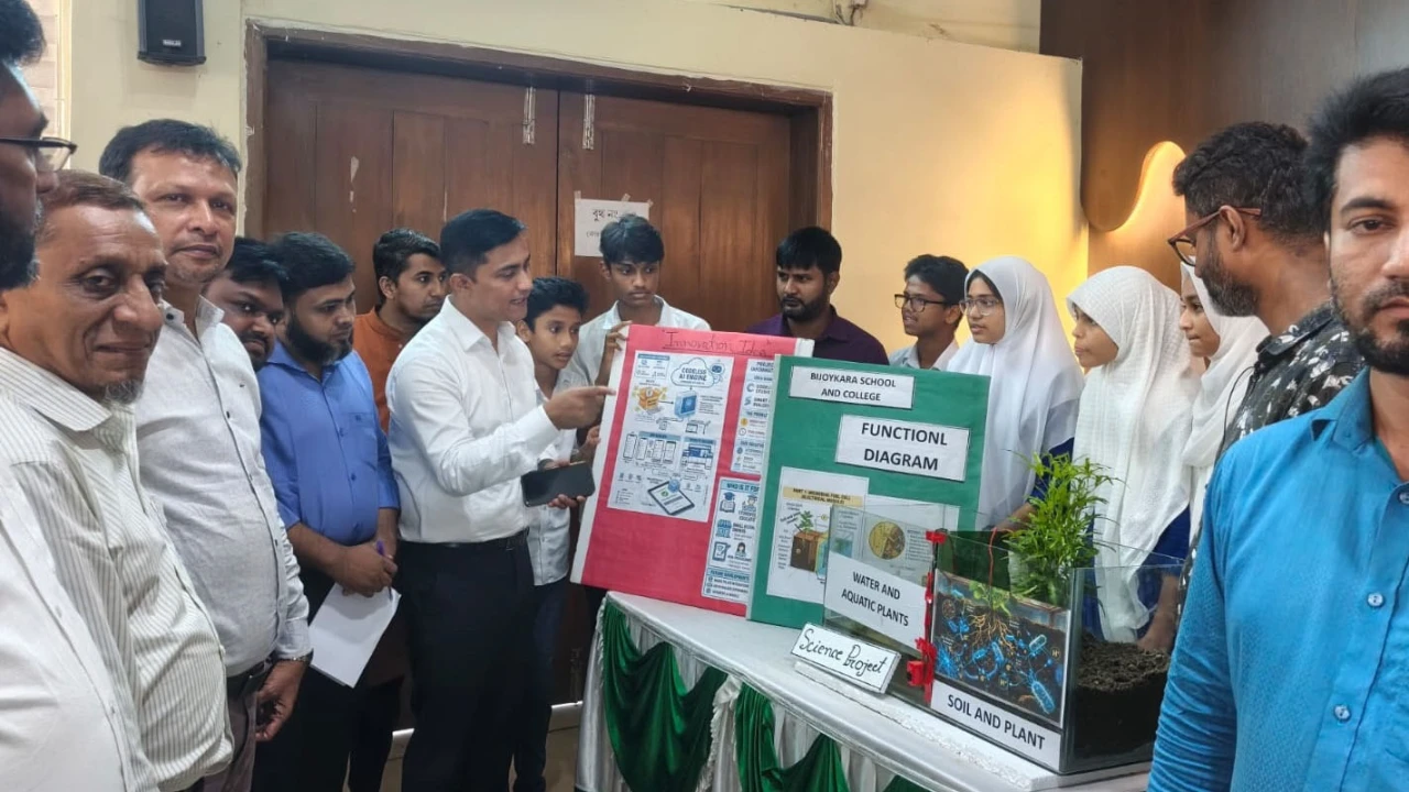 চৌদ্দগ্রামে উদ্ভাবনী প্রতিযোগিতায় উৎফুল্ল শিক্ষার্থীরা, বিজয়ীদের মাঝে পুরস্কার বিতরণ