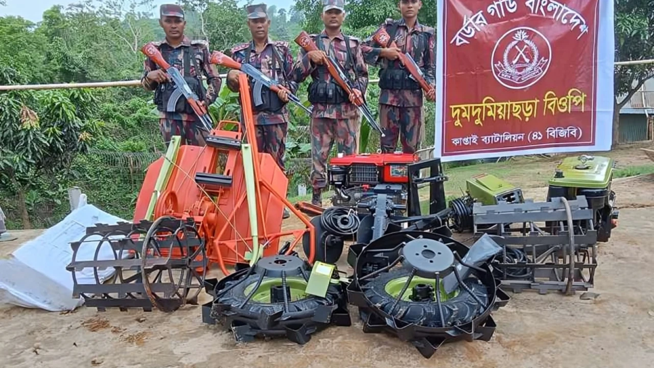 দুমদুমিয়াছড়া সীমান্ত দিয়ে পাচারকালে মিনি পাওয়ার টিলার জব্দ করেছে বিজিবি।