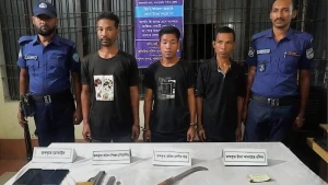 অস্ত্র ও চাঁদাবাজির সরঞ্জামসহ ইউপিডিএফ (মূল) দলের ৩ সদস্য গ্রেপ্তার